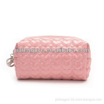 2013 Best selling pink shiny PU cosmetic bag for lady